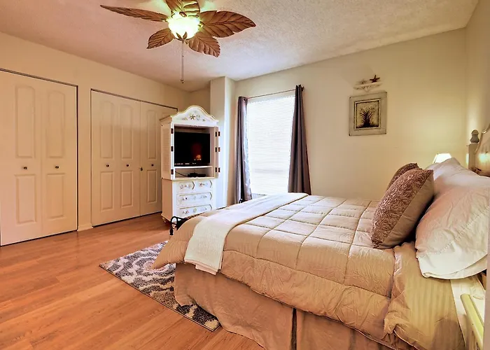 440 West 1108s Apartment Clearwater Beach